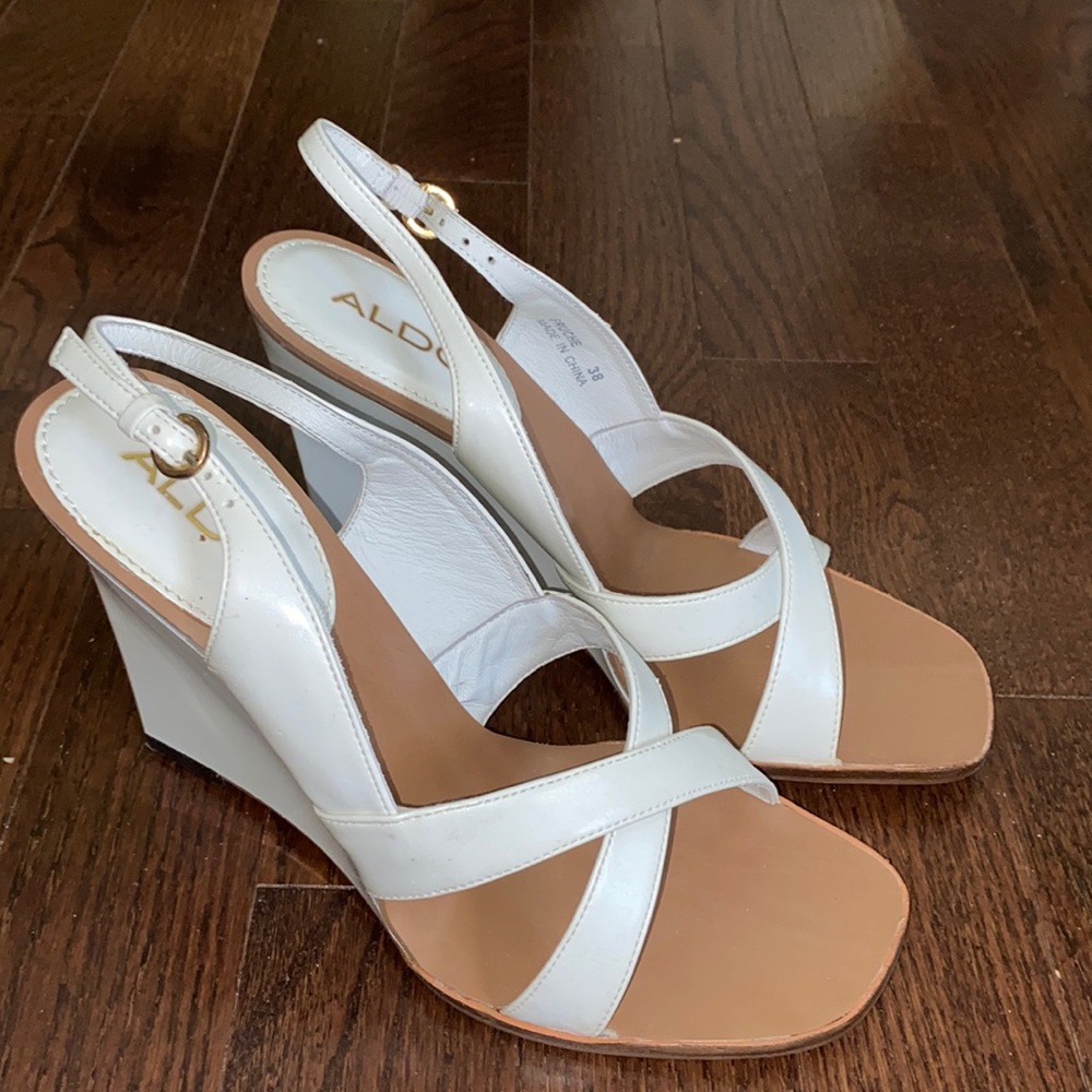Aldo open toe wedge sandal
